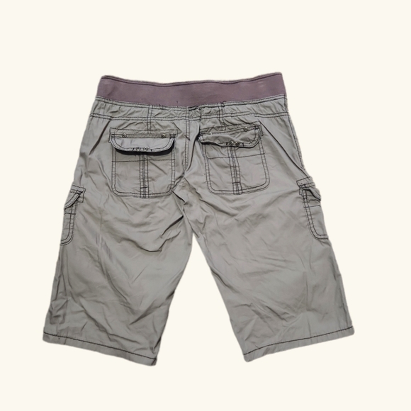 YOUNIQUE Cargo Shorts, Size Small, 100% Cotton, Light Brown - Picture 2 of 4